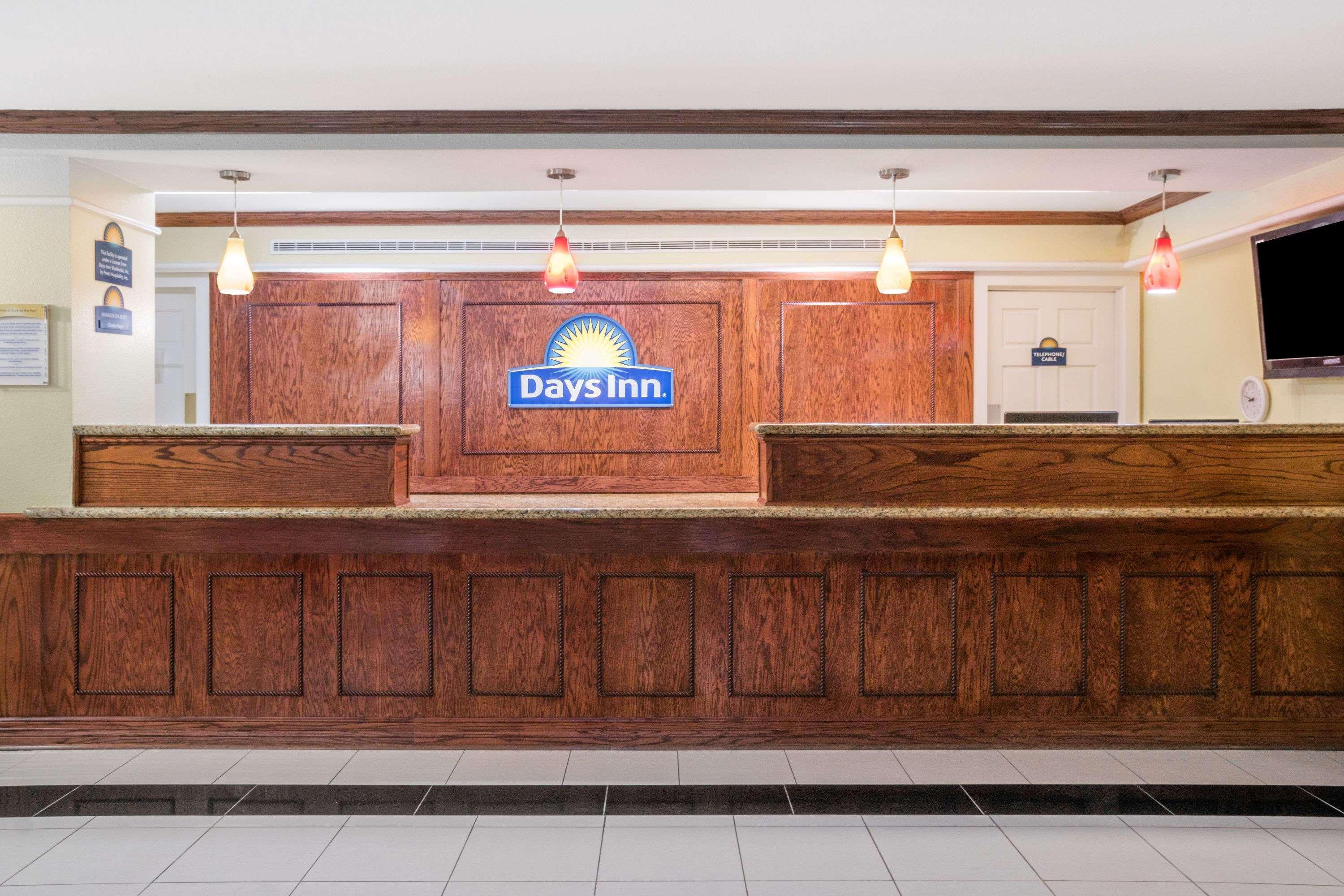 Days Inn By Wyndham Houston Eksteriør bilde