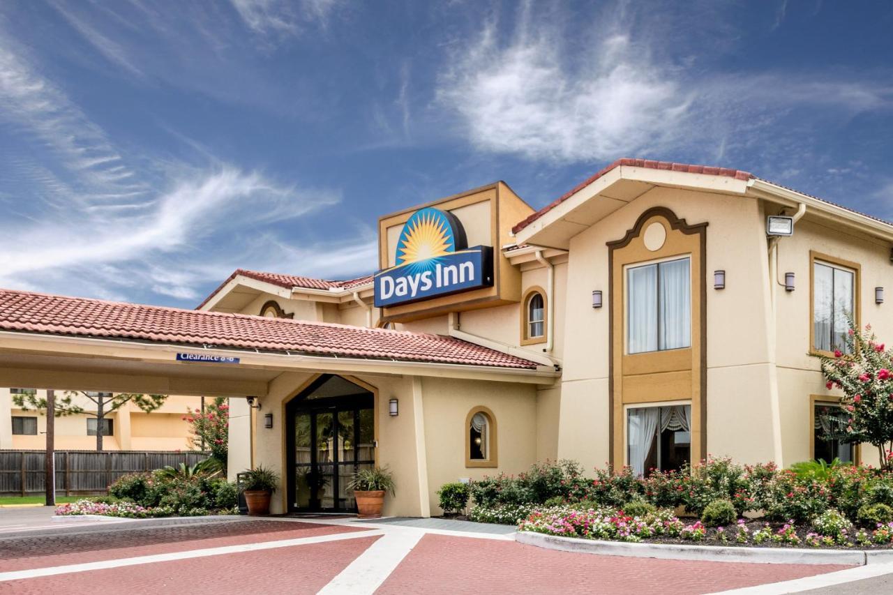 Days Inn By Wyndham Houston Eksteriør bilde